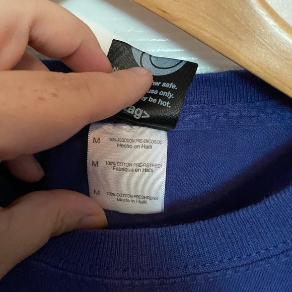 ThinkGeek Big Bang Theory Tshirt - Picture 3 of 4